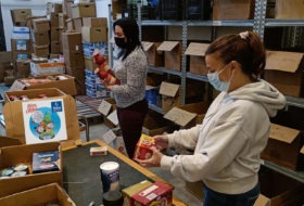 Atlas staff helps Foodbank in packaging and delivery to those in need over the festive period